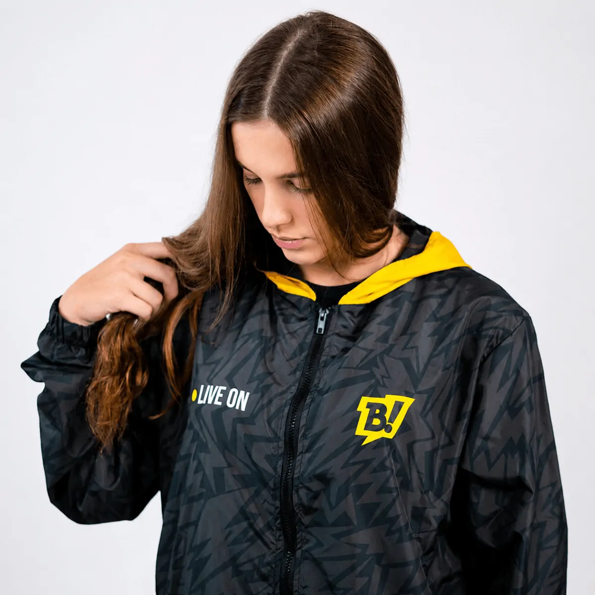 Corta-vento com estampa sublimada em toda a superfície produzido para a Booyah