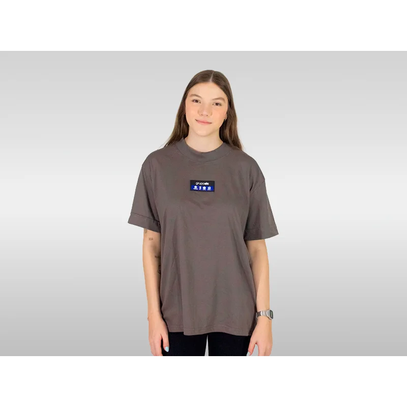 Camiseta oversized corporativa personalizada