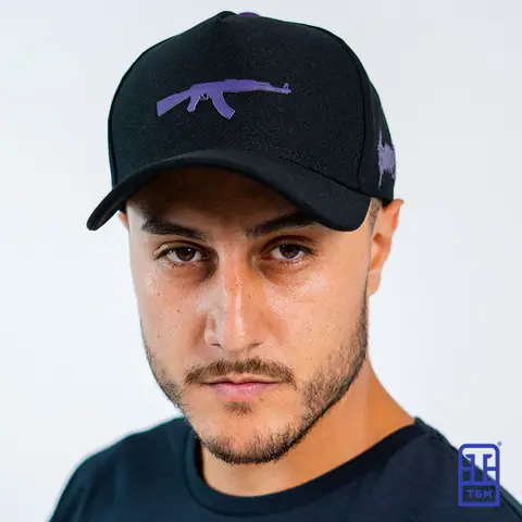 Boné personalizado para empresa — trabalho da T&M