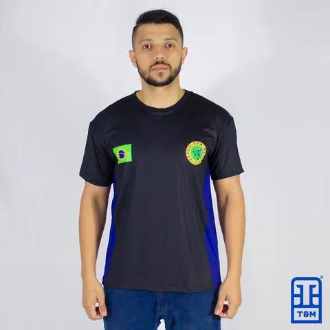 Camisa esportiva personalizada para empresa — trabalho da T&M