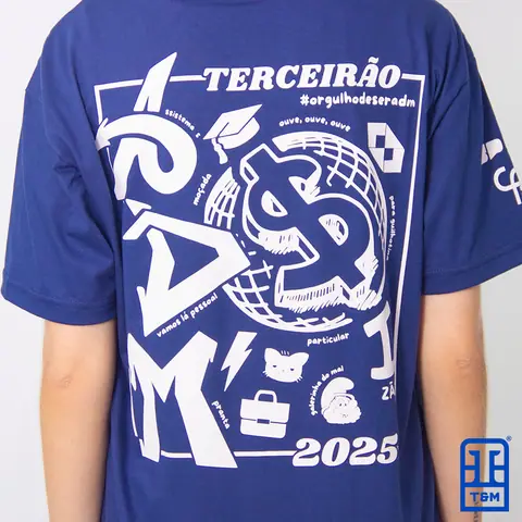 Camiseta personalizada para turma de escola — trabalho da T&M