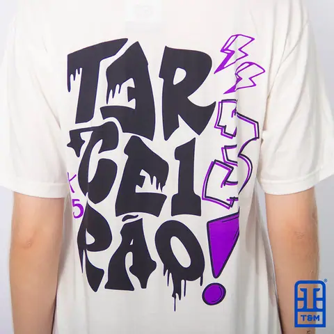 Camiseta personalizada para turma de escola — trabalho da T&M