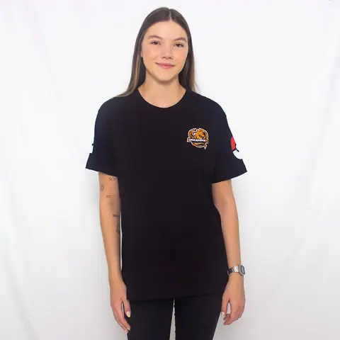Camiseta personalizada para evento — trabalho da T&M