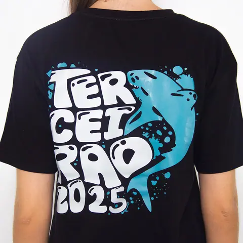 Camiseta personalizada para turma de escola — trabalho da T&M