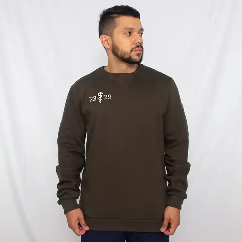 Moletom básico personalizado para faculdade ou atlética — trabalho da T&M