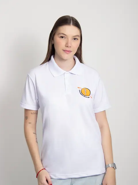 Camisa polo personalizada para empresa — trabalho da T&M