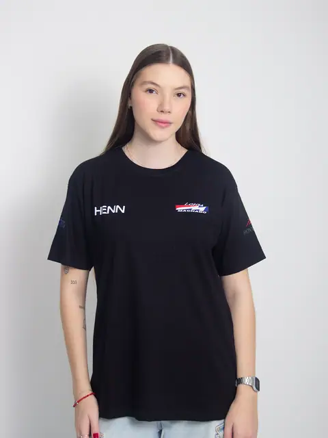 Camiseta personalizada para empresa — trabalho da T&M