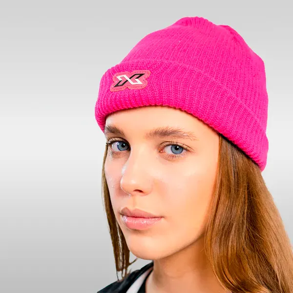 Gorro com a marca da empresa