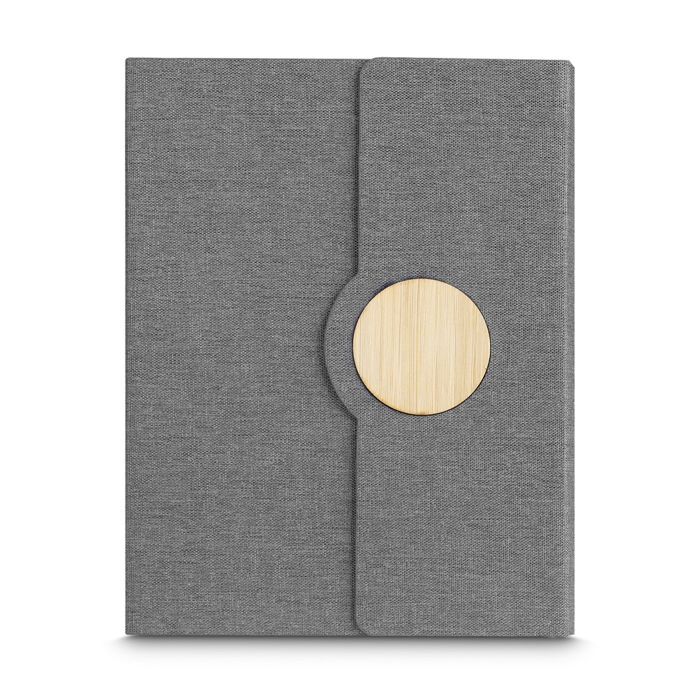 Caderno A5 capa em RPET e detalhe em bambu pautado com porta-caneta, foto 7