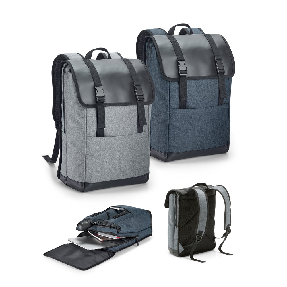 Mochila para notebook 17" 16 litros em 600D e tarpaulin personalizada com a logo da empresa