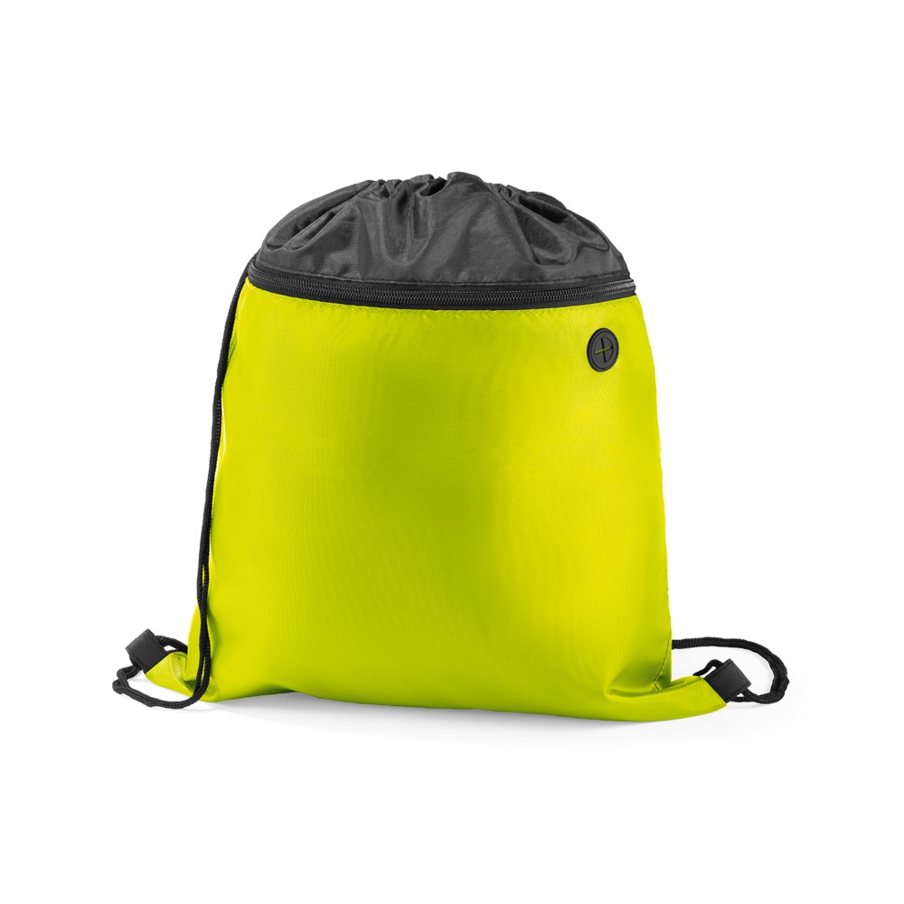Sacola tipo mochila em 210D com bolso frontal e saída para fones personalizada com a logo da empresa, na cor verde claro