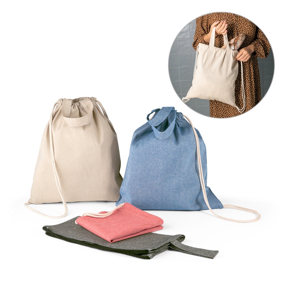 Sacola tipo mochila em algodão reciclado 140 g/m² sem tingimento personalizada com a logo da empresa