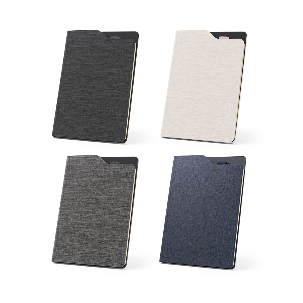 Caderno A5 de capa dura em tecido RPET com porta-caneta no topo personalizado com a logo da empresa
