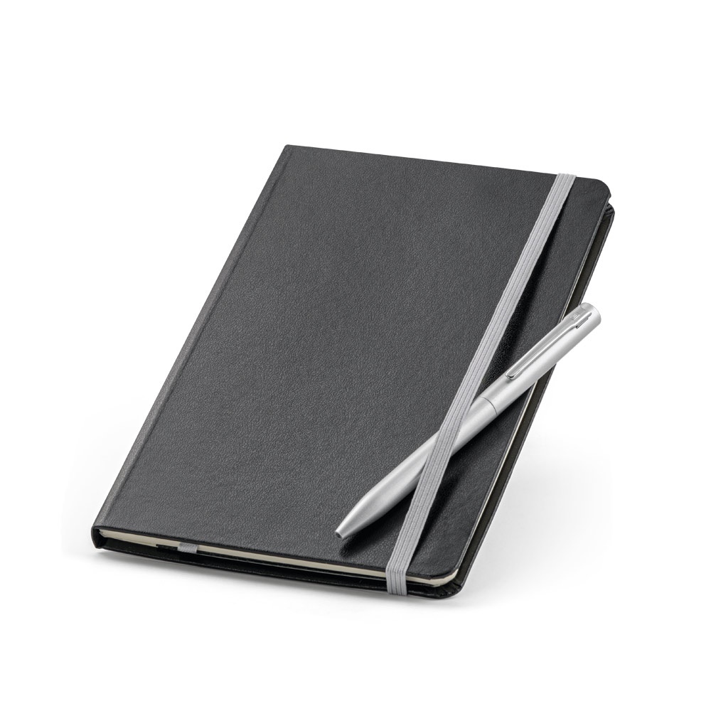 Conjunto de caderno A5 com 160 páginas pautadas e caneta em alumínio na cor Cinza claro, personalizado com a logo da empresa