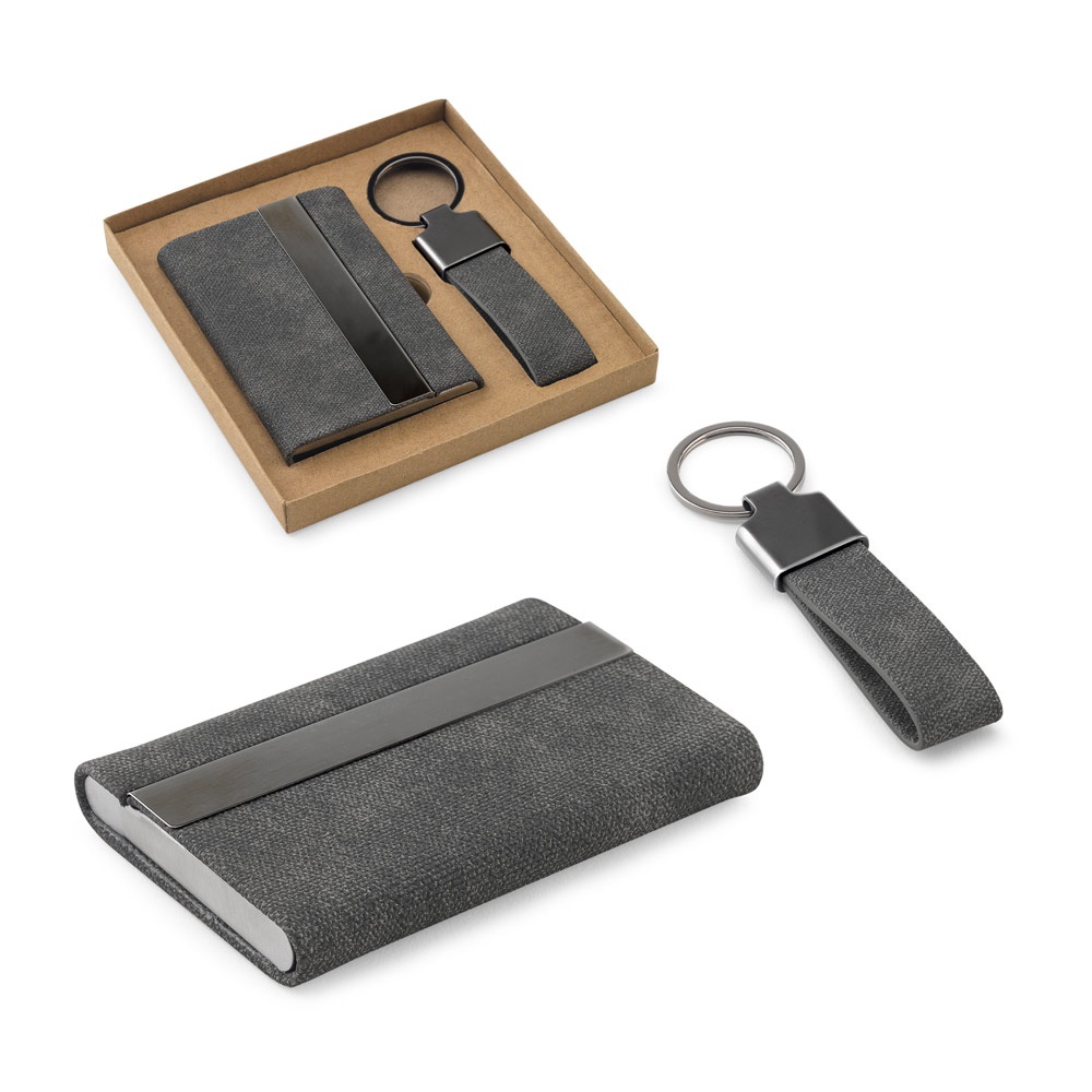 Conjunto de porta-cartões e chaveiro em metal e poliéster reciclado personalizado com a logo da empresa