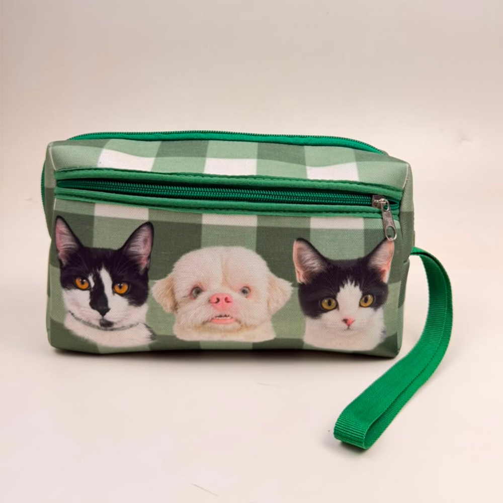 Necessaire Plus M com Bolso personalizada com a logo da empresa