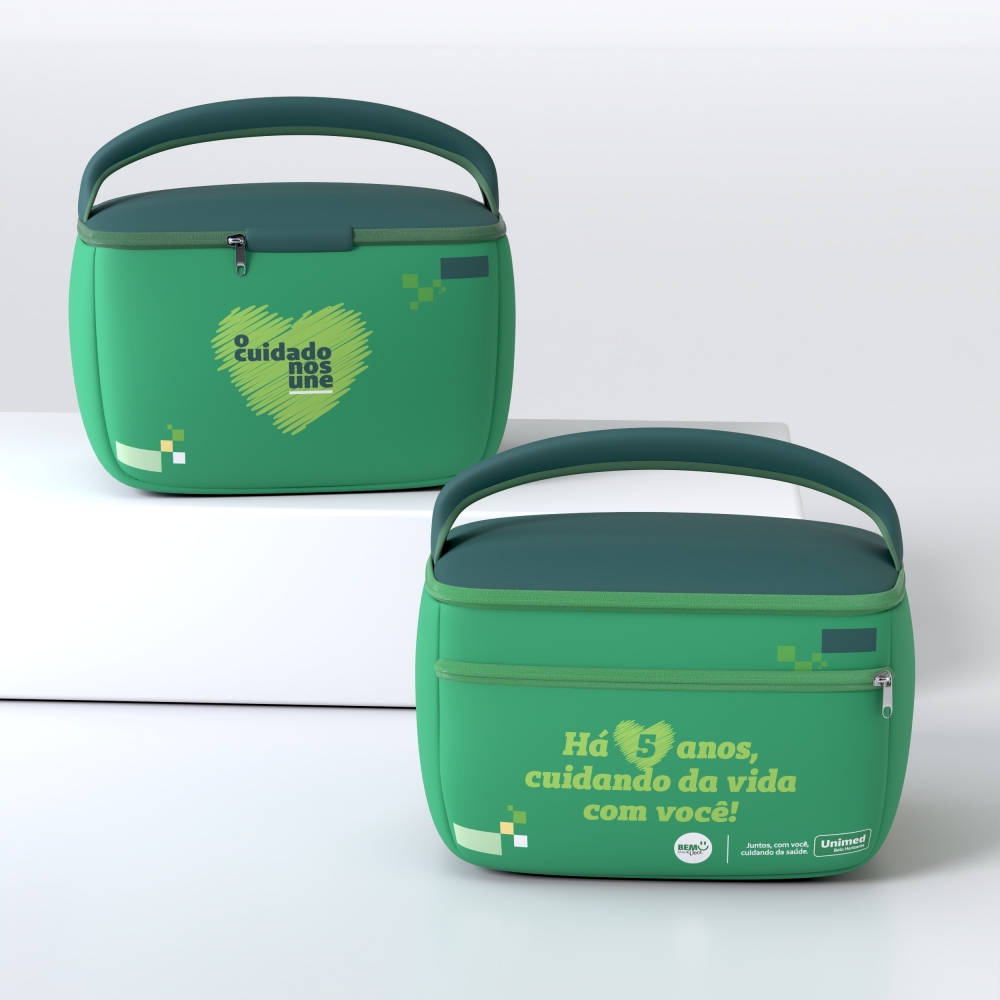 Lancheira Com Bolso personalizada com a logo da empresa