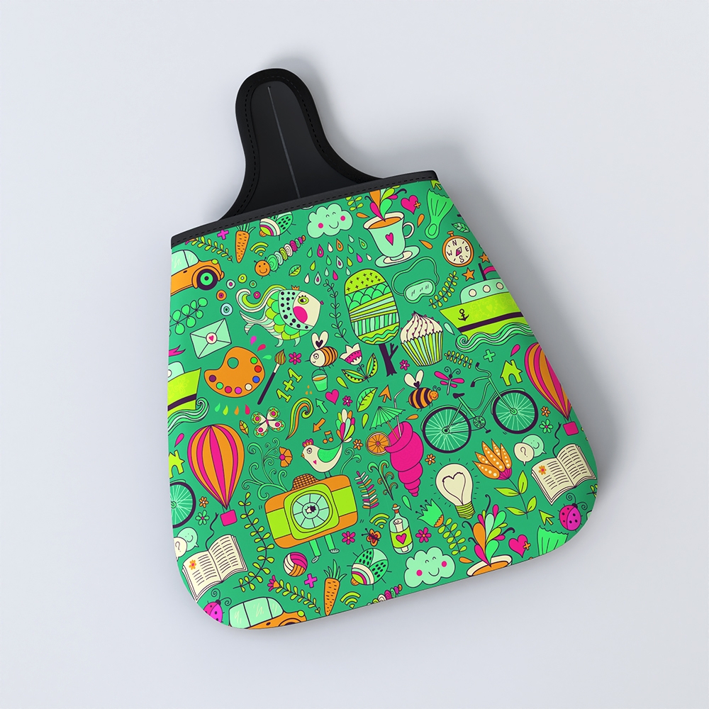 Lixeira para Carro em Neoprene com a logo da empresa