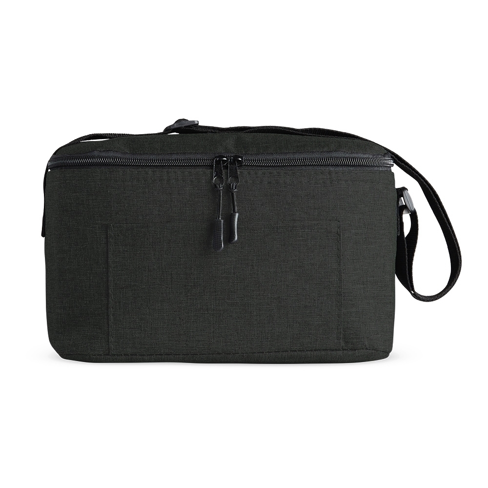 Bolsa térmica 10 litros de poliéster com alça transversal personalizada com a logo da empresa, na cor cinza escuro