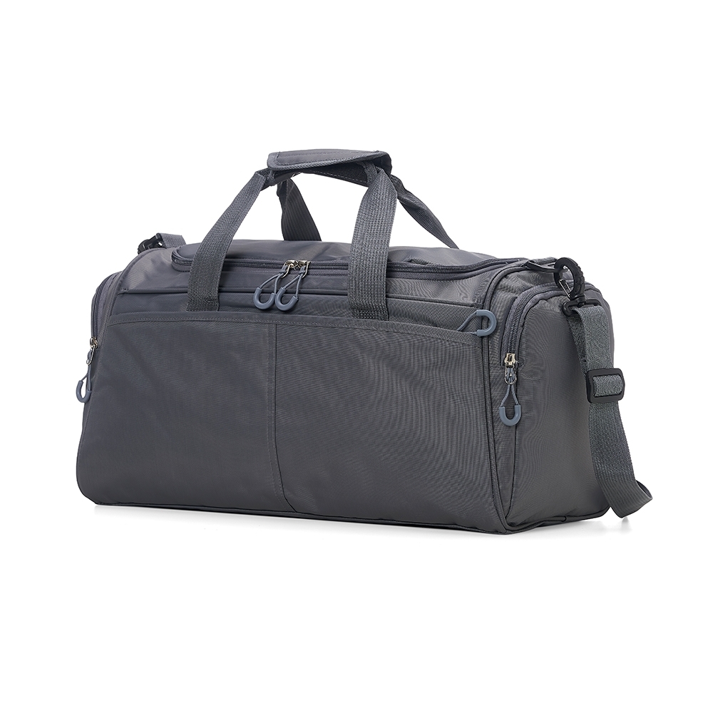 Bolsa oxford 30 litros com 4 compartimentos e alça transversal personalizada com a logo da empresa