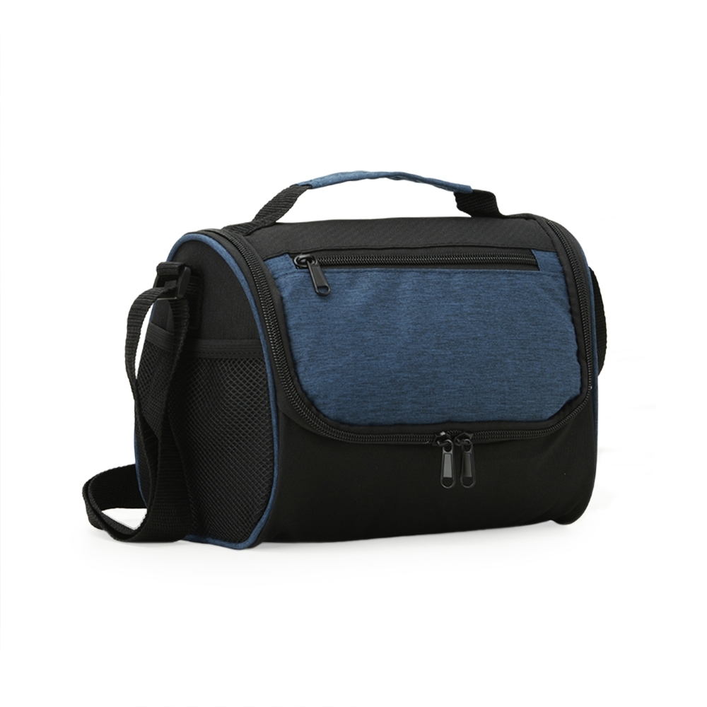 Bolsa térmica 7 litros de poliéster com 2 compartimentos na cor Preto / Azul, personalizada com a logo da empresa