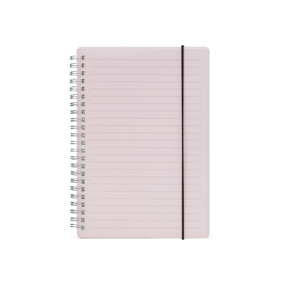 Caderno pautado com capa plástica e 80 folhas personalizado com a logo da empresa, na cor lilás