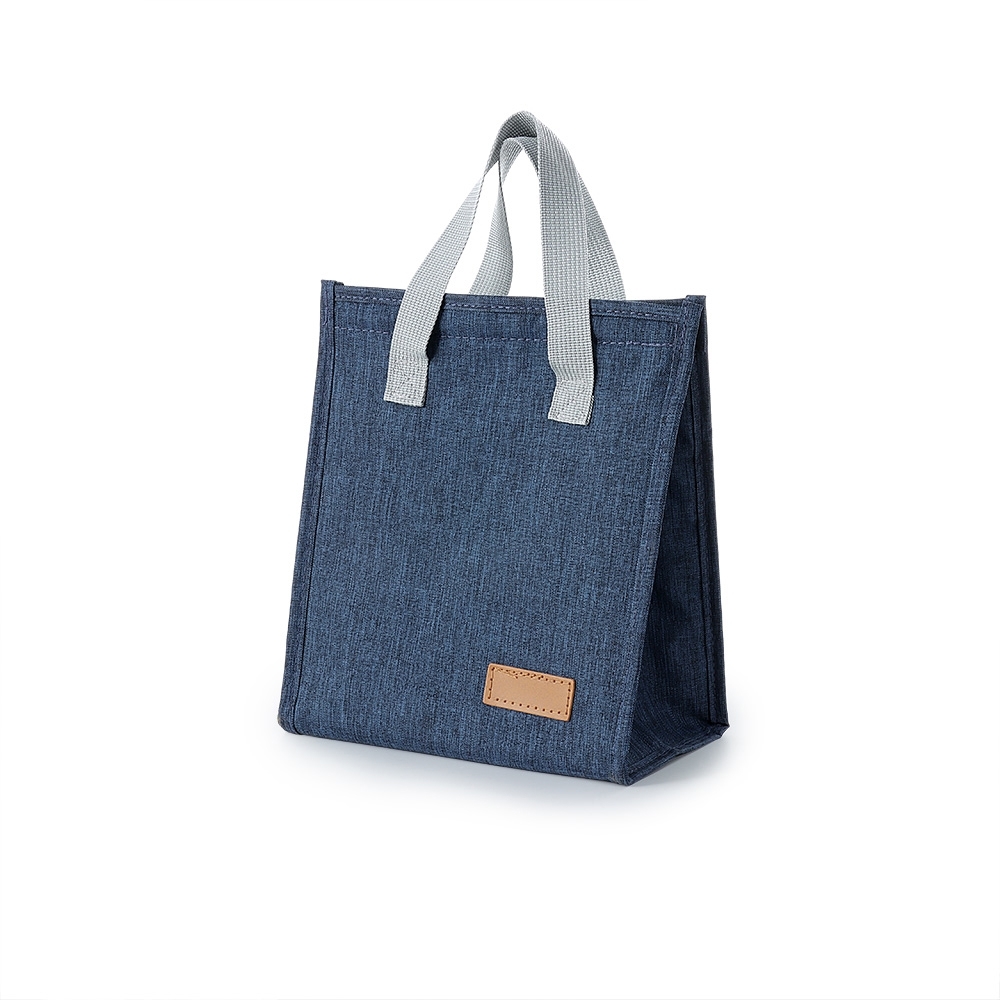 Bolsa térmica 6 litros de tecido oxford impermeável personalizada com a logo da empresa, na cor azul