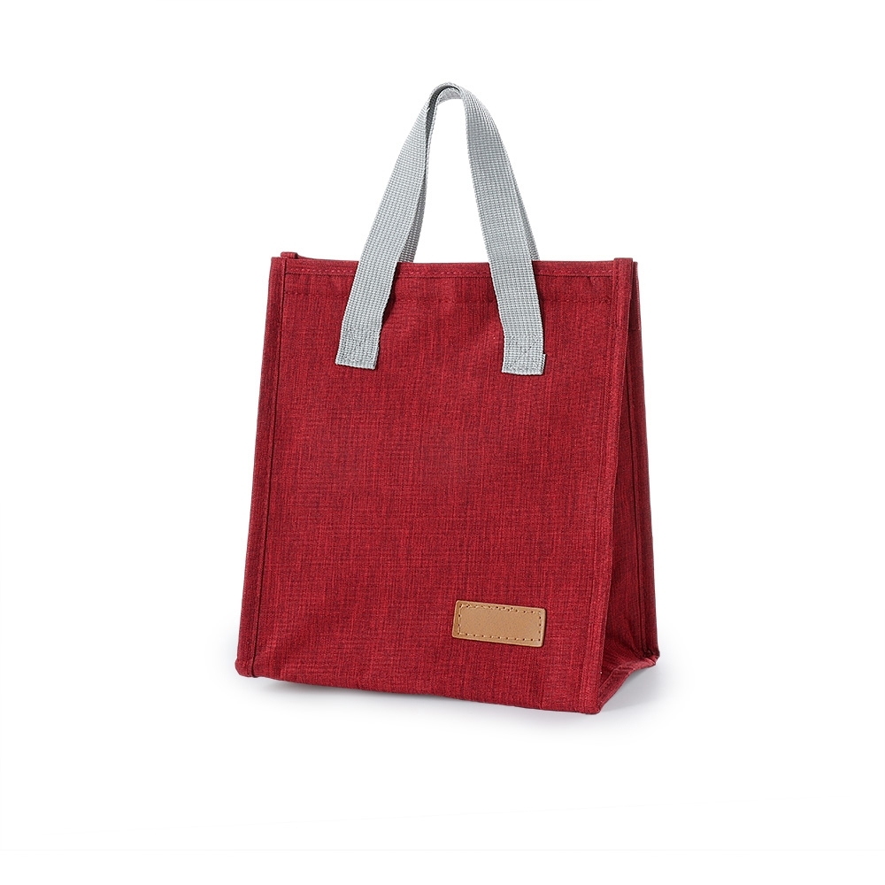 Bolsa térmica 6 litros de tecido oxford impermeável personalizada com a logo da empresa, na cor vermelho