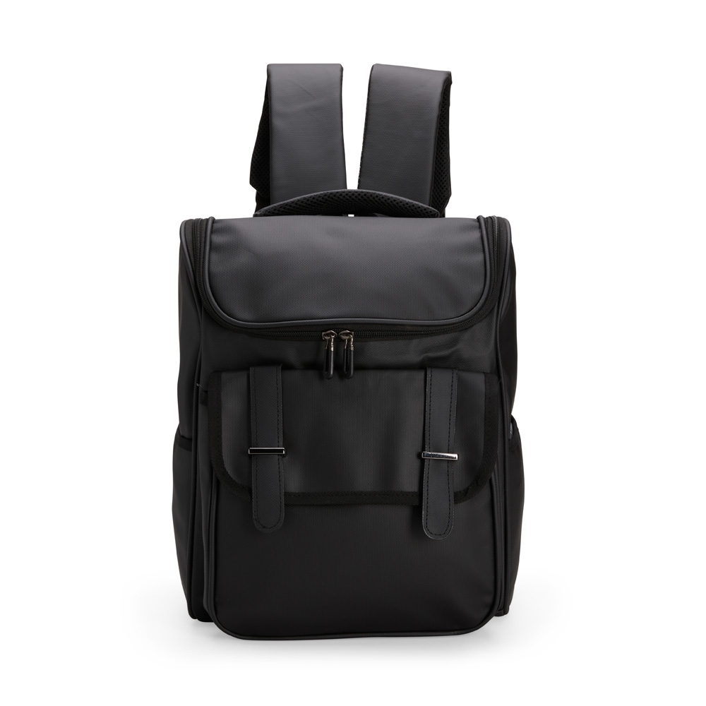 Mochila de couro sintético 18 litros impermeável para notebook na cor Preto, personalizada com a logo da empresa