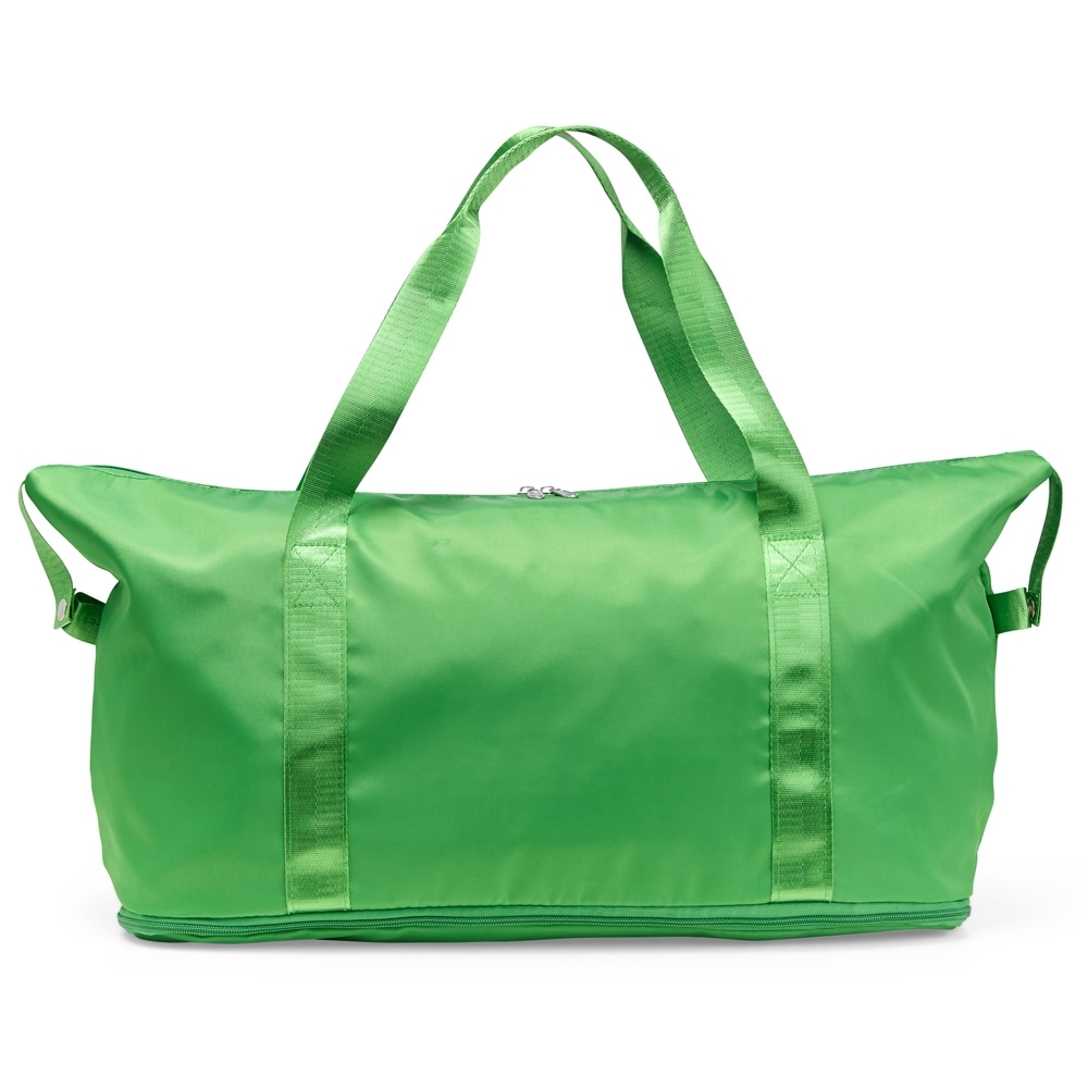 Bolsa esportiva poliéster 33 litros impermeável personalizada com a logo da empresa, na cor verde