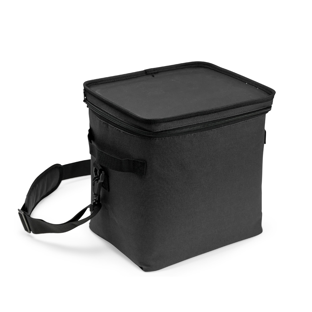 Bolsa térmica 15 litros de poliéster impermeável na cor Preto, personalizada com a logo da empresa