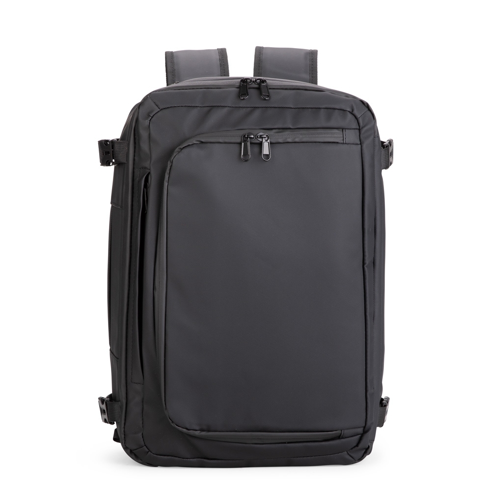 Mochila de couro sintético 28 litros impermeável na cor Preto, personalizada com a logo da empresa