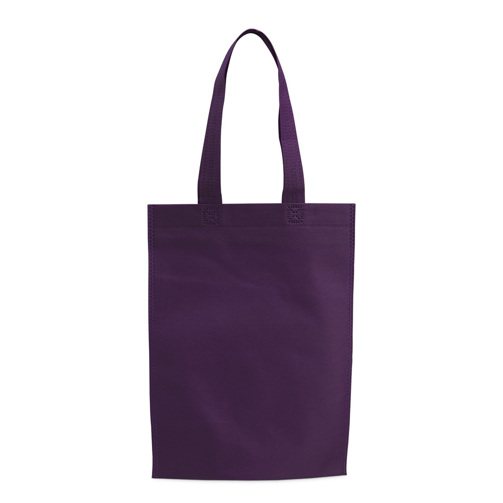 Sacola TNT impermeável personalizada com a logo da empresa, na cor roxo
