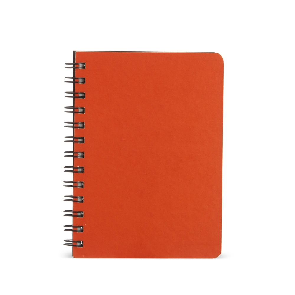 Caderneta kraft 17x13 com pauta e espiral personalizada com a logo da empresa, na cor laranja
