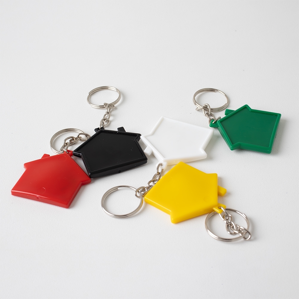 Chaveiro plástico em formato de casa personalizado com a logo da empresa