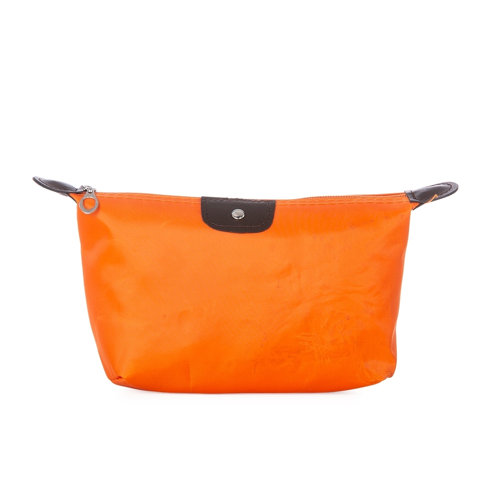 Necessaire em poliéster impermeável personalizada com a logo da empresa, na cor laranja