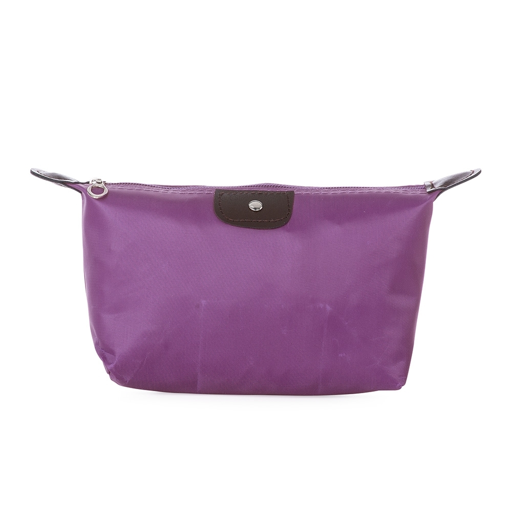 Necessaire em poliéster impermeável personalizada com a logo da empresa, na cor roxo