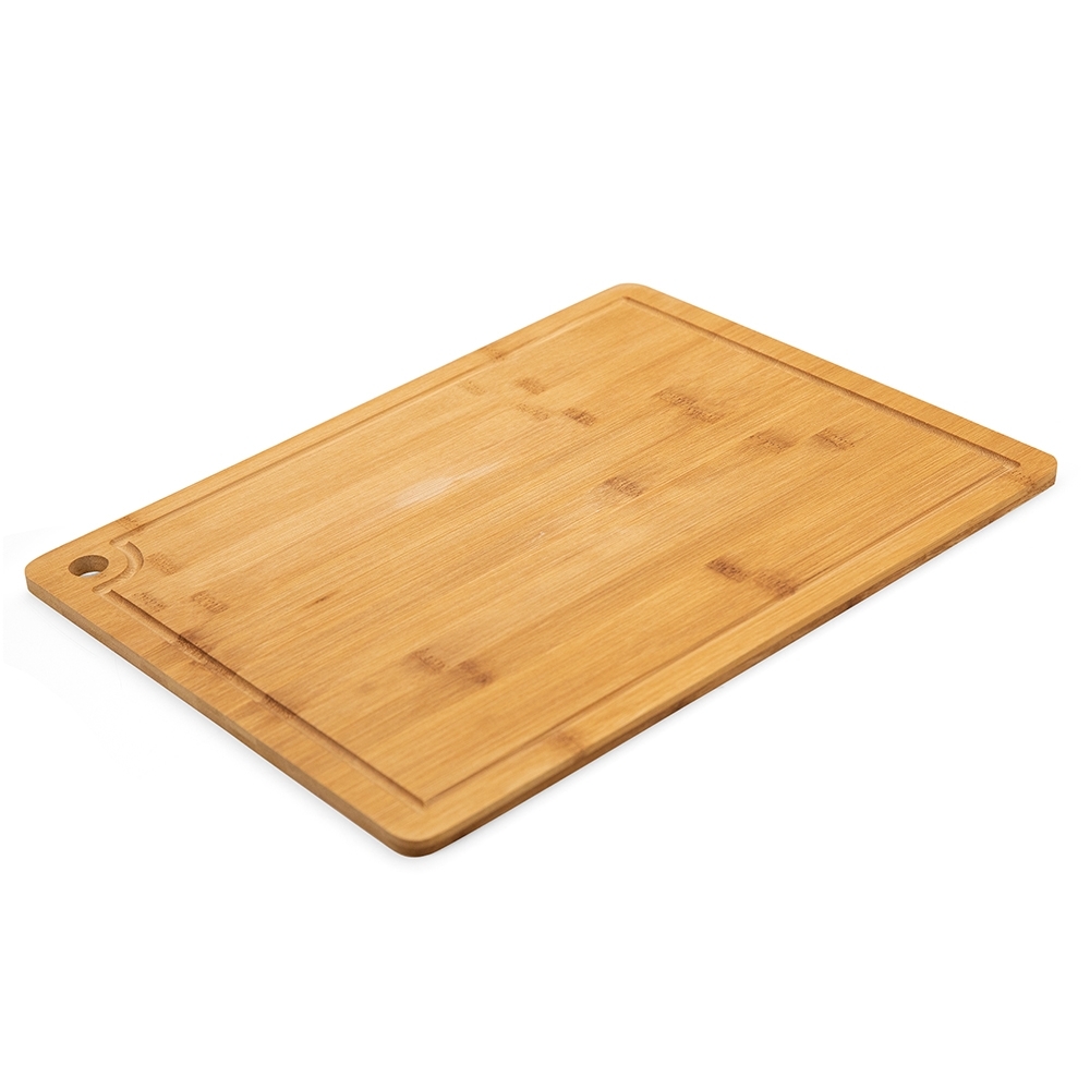 Tábua para corte com canaleta 30*40cm na cor Madeira, personalizada com a logo da empresa
