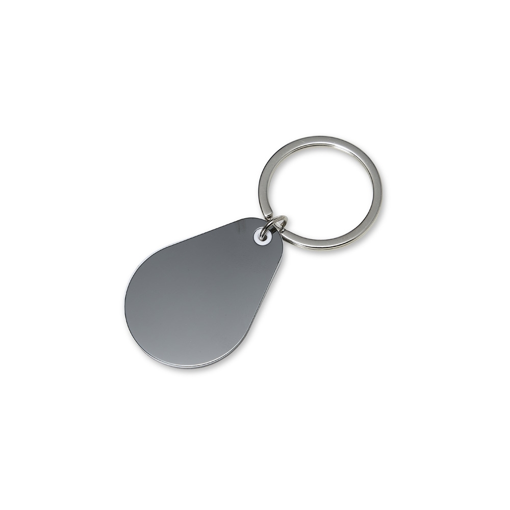 Chaveiro de metal personalizado com a logo da empresa, na cor branco