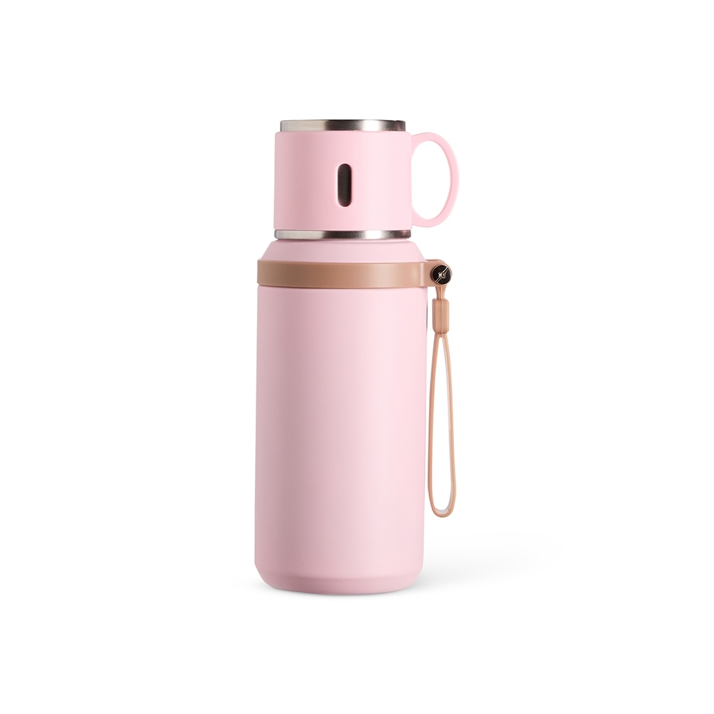 Garrafa térmica 600 ml com infusor e tampa de botão