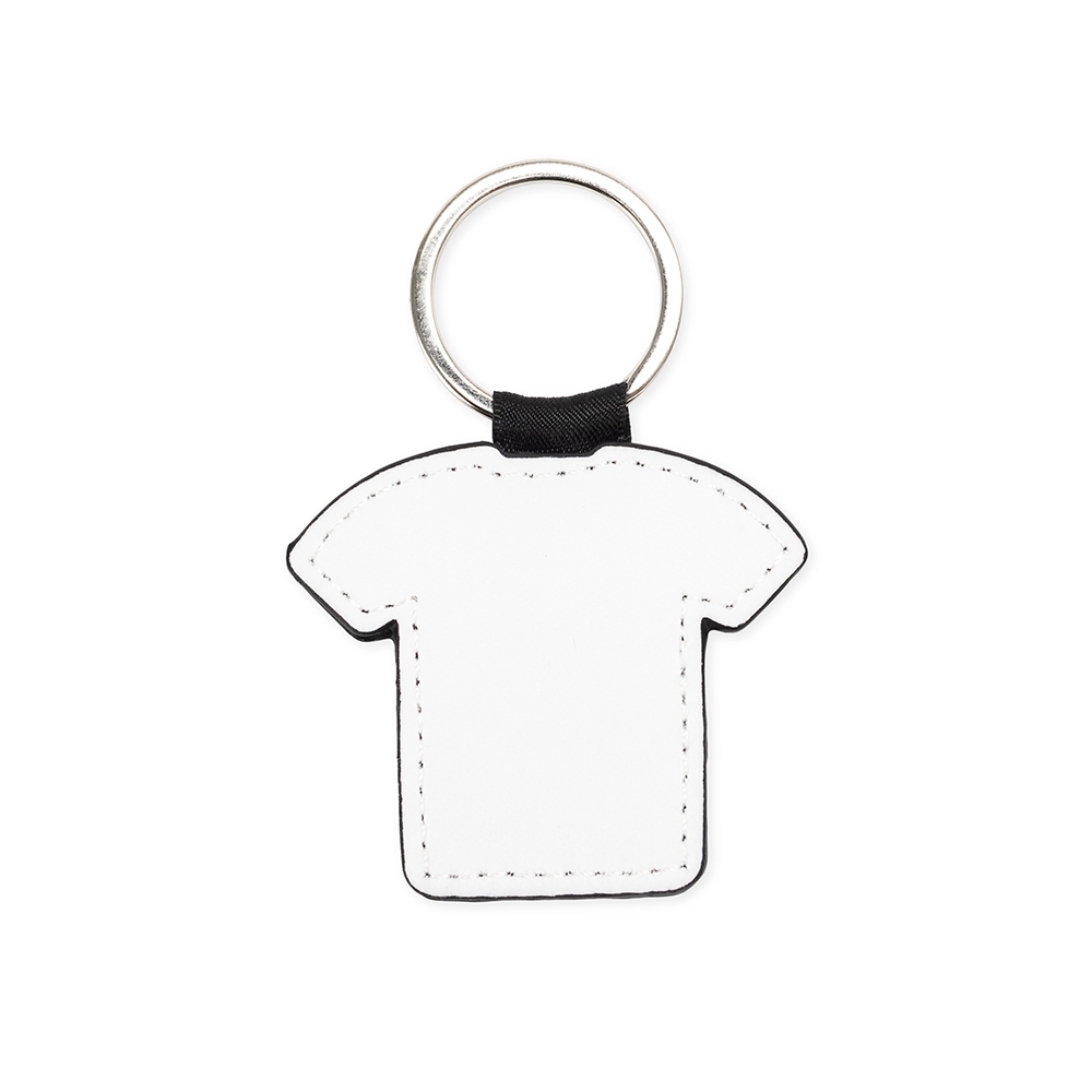 Chaveiro de poliéster sublimático em formato de blusa personalizado com a logo da empresa