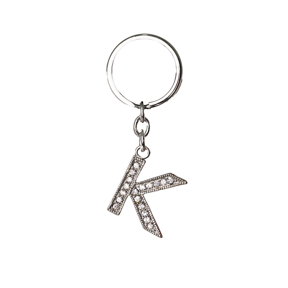 Chaveiro de metal letra k personalizado com a logo da empresa